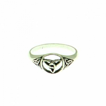 Celtic Silverring Triquetras