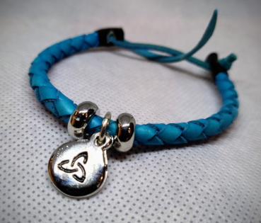 Leather Wristband with charm blue woven