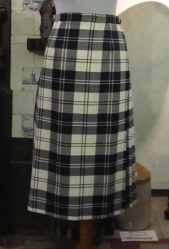 Ladies Regular Kilt 102 -Black & White Eriskine