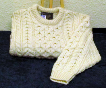 Carraig Donn Childrens Sweater white