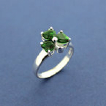 Keltischer Ring Shamrock green