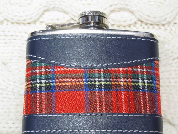 Hip Flask Celtic Tarten Design