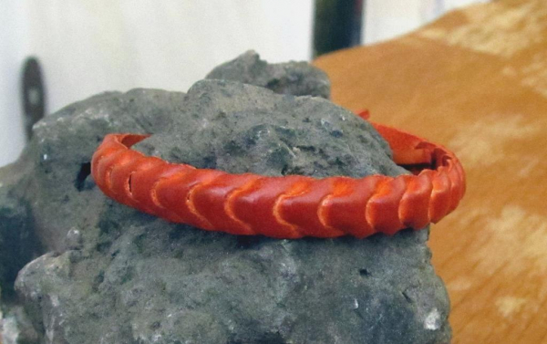 Leather Wristband orange with Scale Ornament