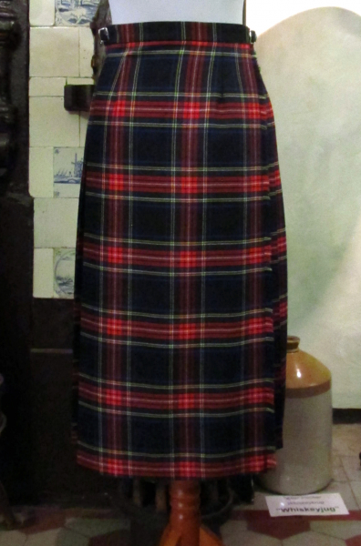 Ladies Regular Kilt 102 -Black Stewart