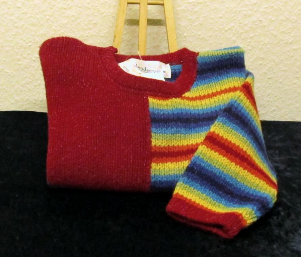 Irelands Eye Childrens Sweater A 56 cherry