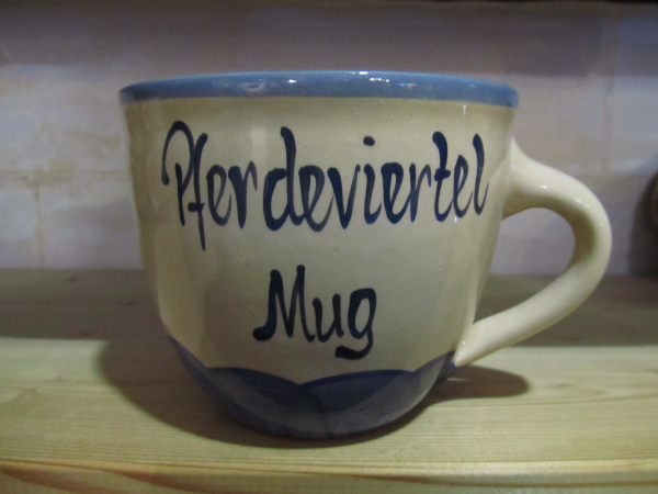 "Pferdeviertel Mug" (Horse Quarters Mug)