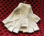 Carraig Donn Irische Aran Fingerlose Handschuhe
